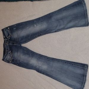 Miss Me Flare Jeans. Size 28